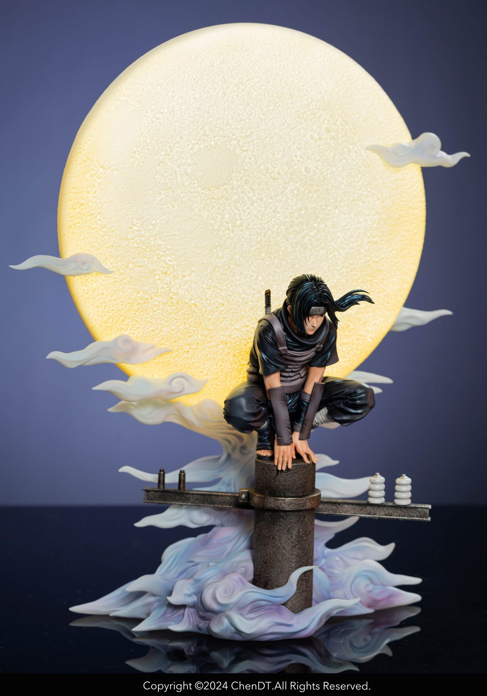 Shi_Nian_Bai_Ren_Studio_-_Naruto_Anbu_Itachi_under_the_moon_2.0-0.jpg